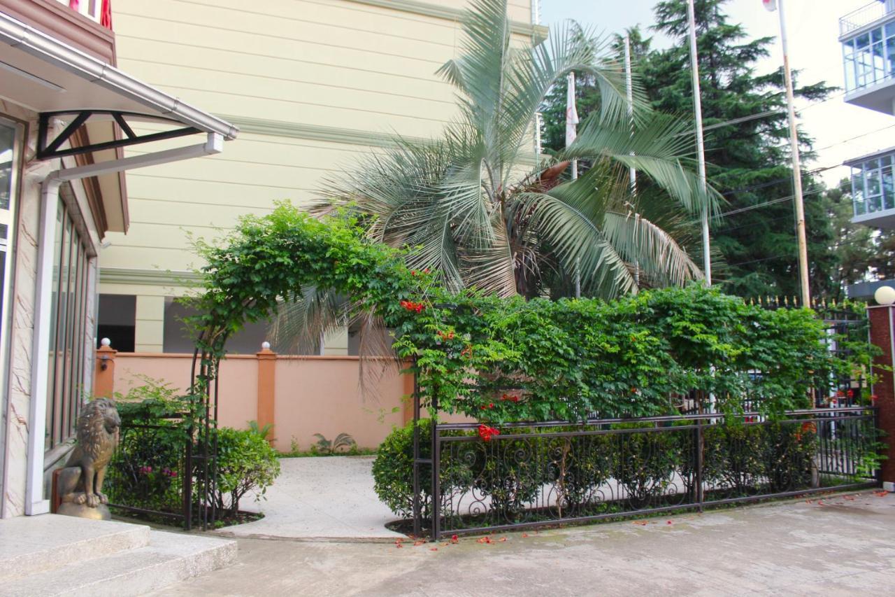 Hotel Palermo Kobuleti Exterior foto
